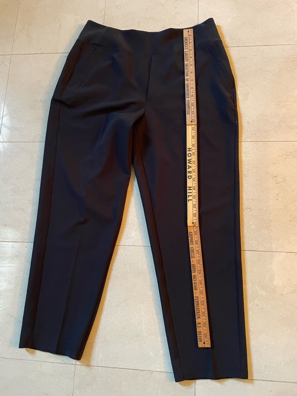Athleta Black Womens ankle Pants 12 like new - Picture 3 of 5